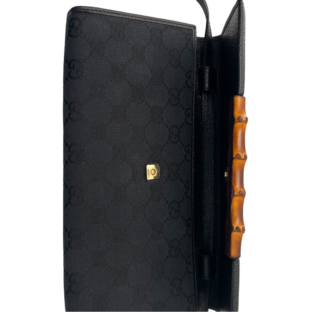 GUCCI black GG monogram canvas crossbody clutch. - Picture 4 of 11